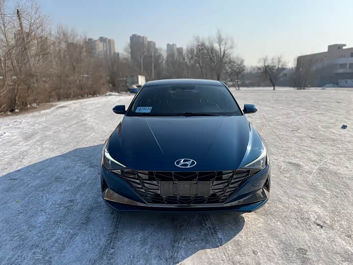 Фото 2 - Hyundai Elantra N line