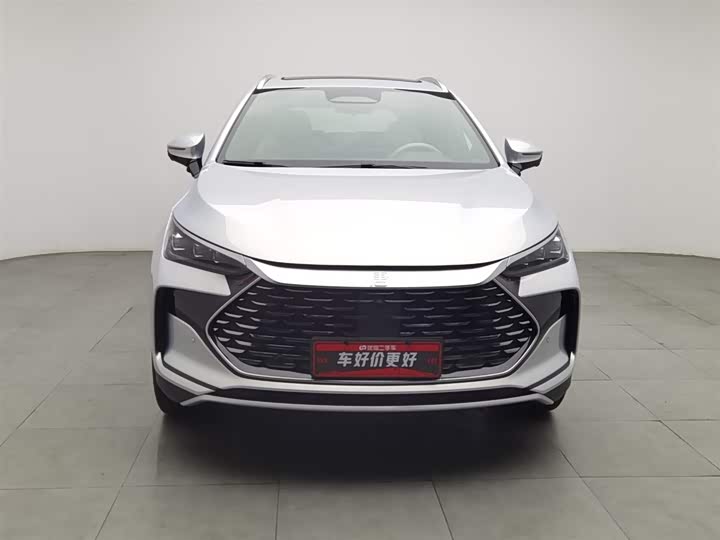 Фото 3 - BYD Tang Hybrid/EV