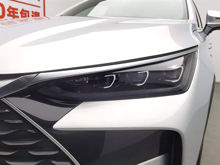 Фото 7 - BYD Tang Hybrid/EV