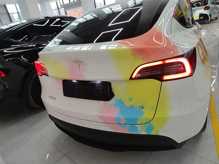 Фото 6 - Tesla Model Y