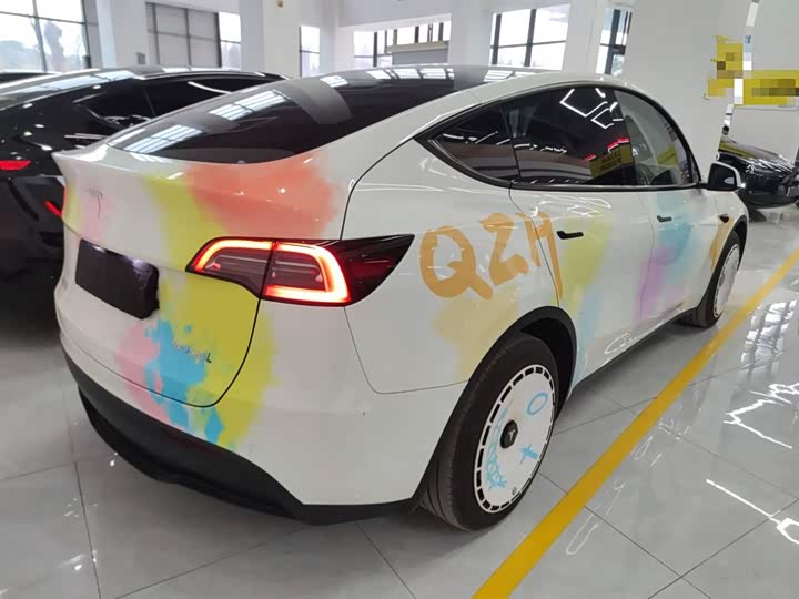 Фото 7 - Tesla Model Y