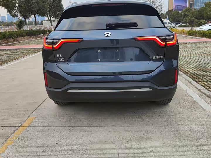 Фото 6 - Nio ES6