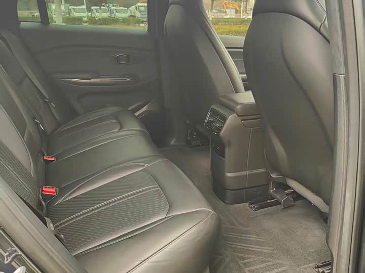 Фото 9 - Nio ES6