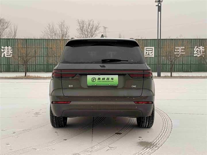 Фото 6 - LiXiang One