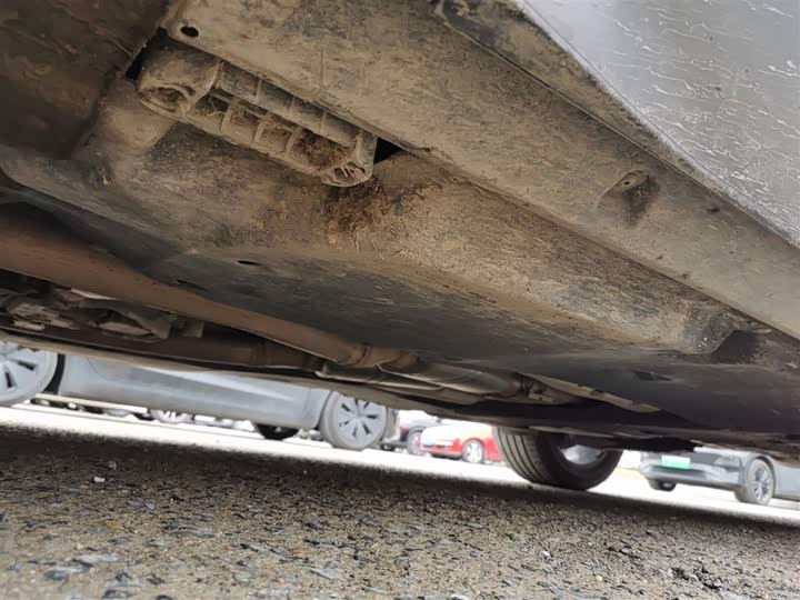 Фото 8 - Volkswagen Touareg