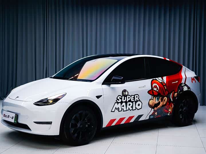 Фото 1 - Tesla Model Y