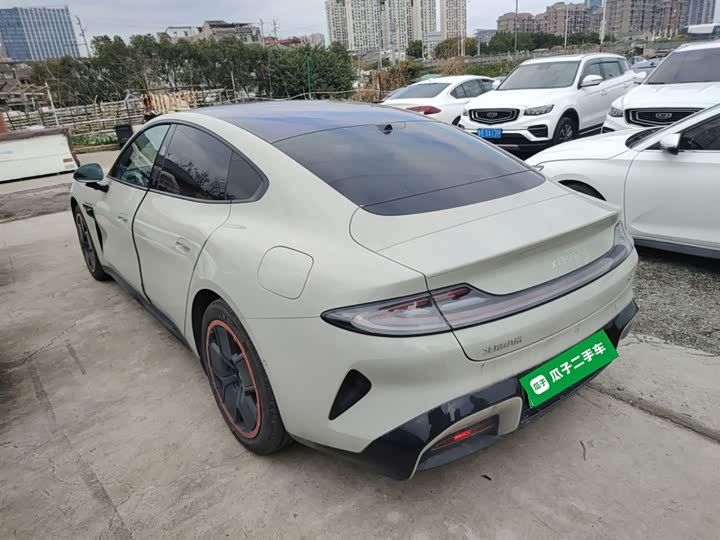 Фото 5 - Xiaomi SU7