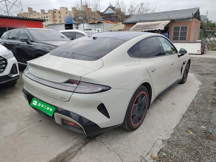 Фото 7 - Xiaomi SU7