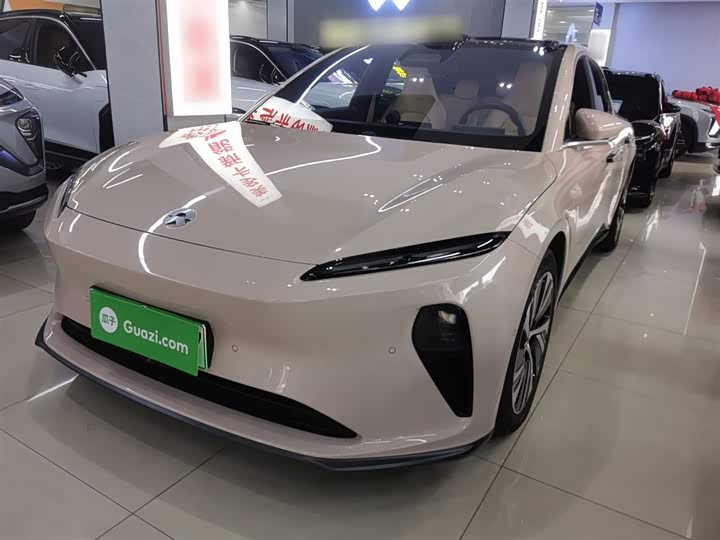 Фото 2 - Nio ET5