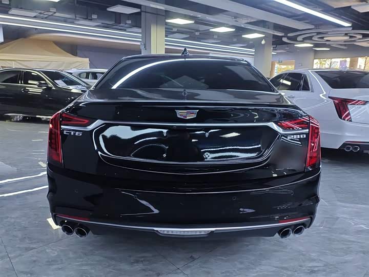 Фото 6 - Cadillac CT6