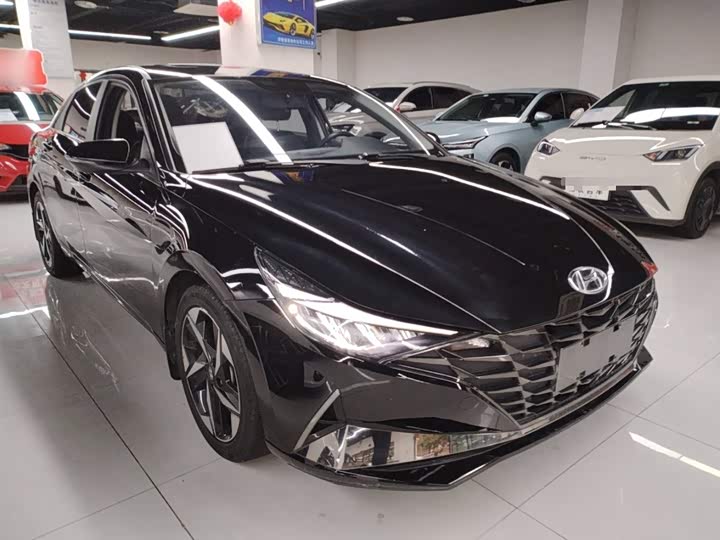 Фото 4 - Hyundai Elantra N line