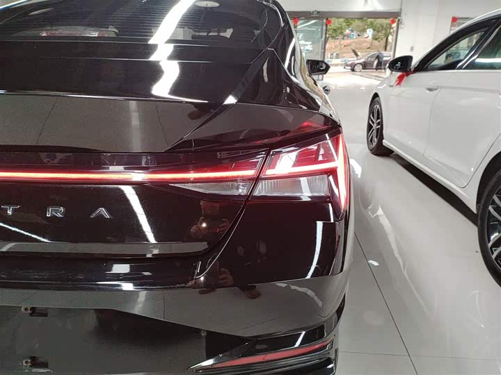 Фото 8 - Hyundai Elantra N line