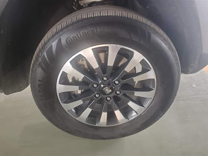 Фото 6 - Tank 700 Hybrid