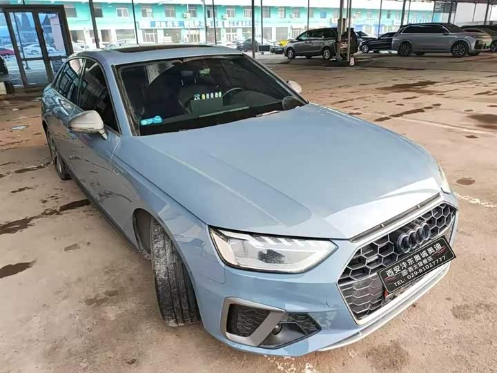 Фото 3 - Audi A4L