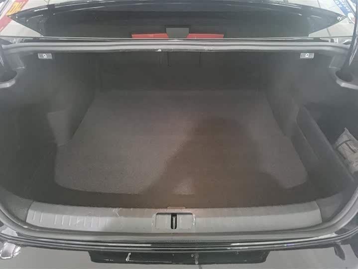 Фото 4 - Volkswagen Magotan