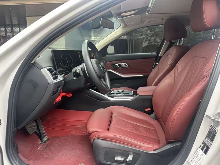 Фото 3 - BMW 3 Series