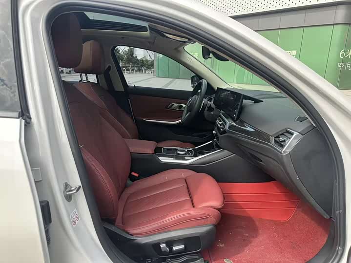 Фото 6 - BMW 3 Series