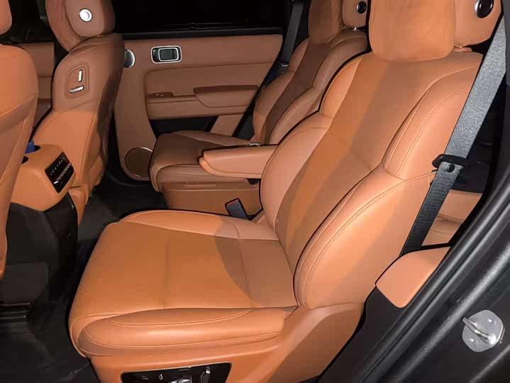 Фото 6 - LiXiang L8