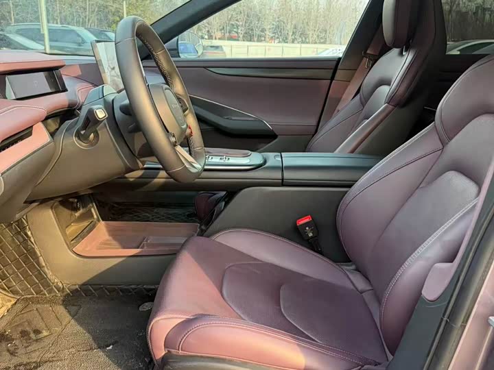 Фото 9 - Xiaomi SU7