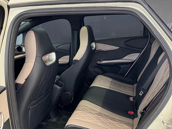 Фото 5 - BYD Dolphin