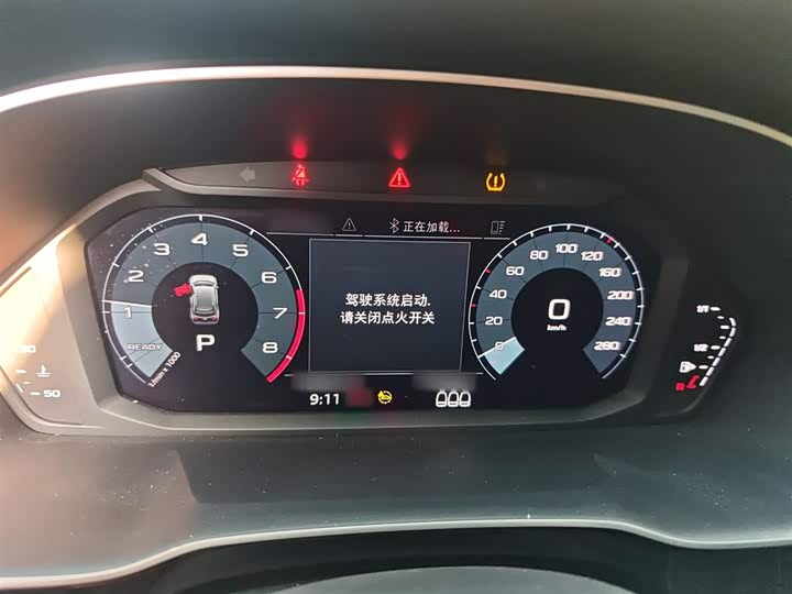 Фото 4 - Audi Q3