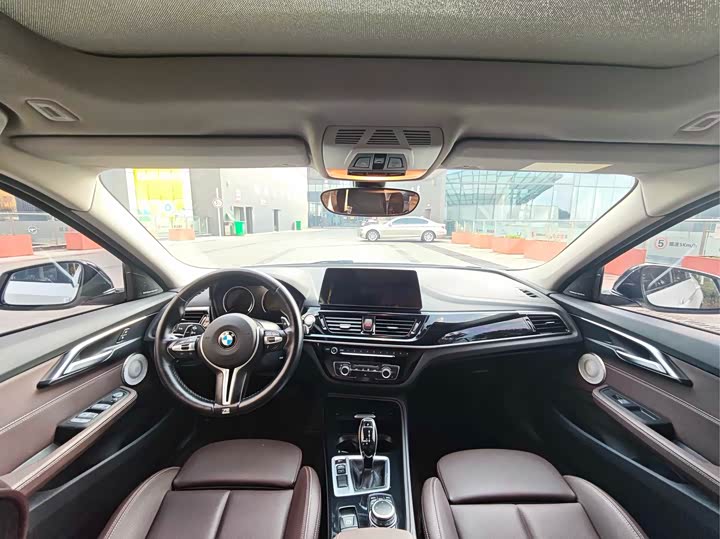 Фото 6 - BMW 1 Series