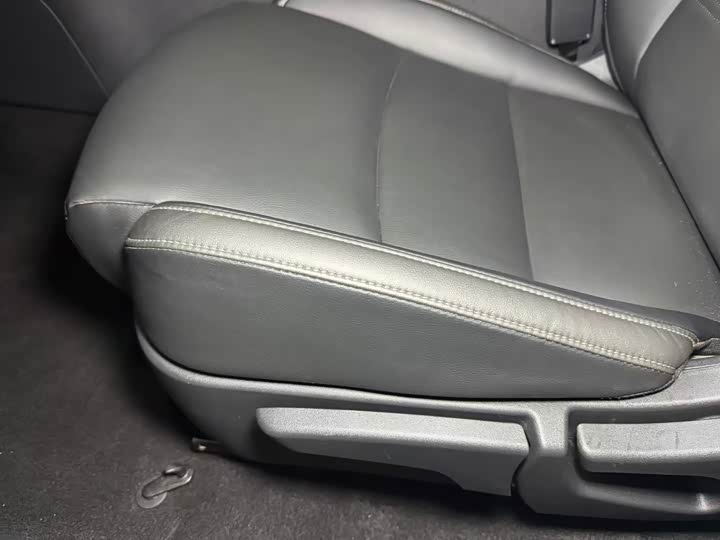 Фото 6 - Nissan Sylphy