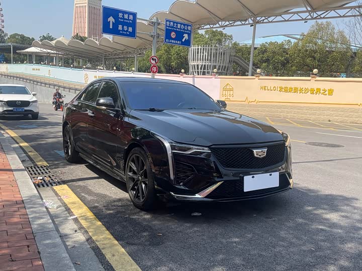 Фото 3 - Cadillac CT4