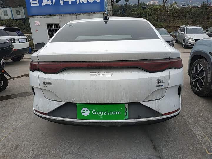 Фото 6 - BYD Qin L