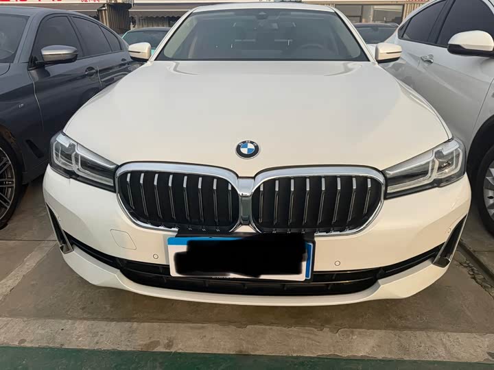 Фото 2 - BMW 5 Series