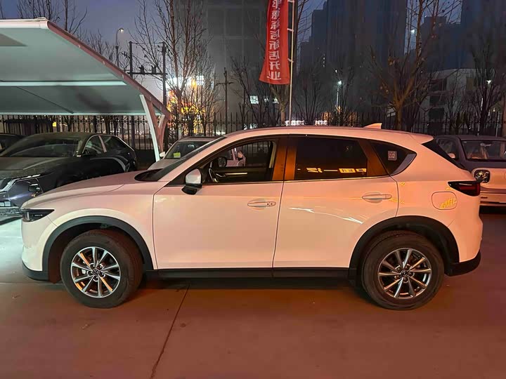 Фото 4 - Mazda CX-5