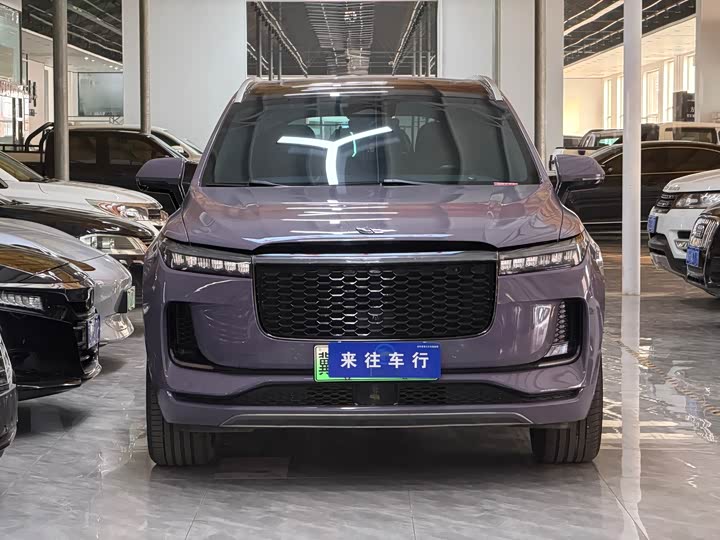 Фото 2 - LiXiang One