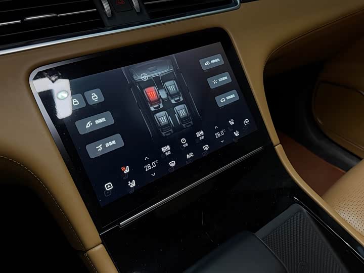 Фото 9 - LiXiang One