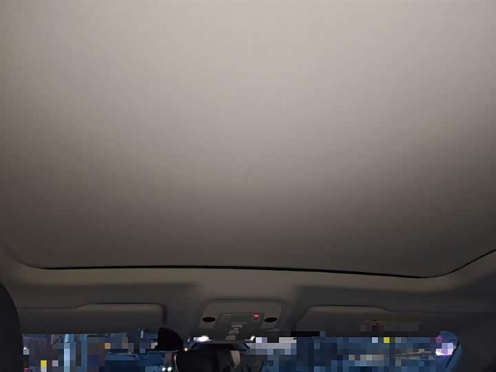 Фото 9 - Audi Q3