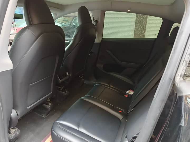 Фото 7 - Tesla Model Y