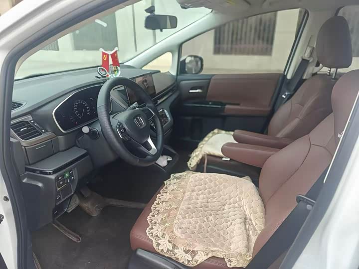 Фото 5 - Honda Odyssey