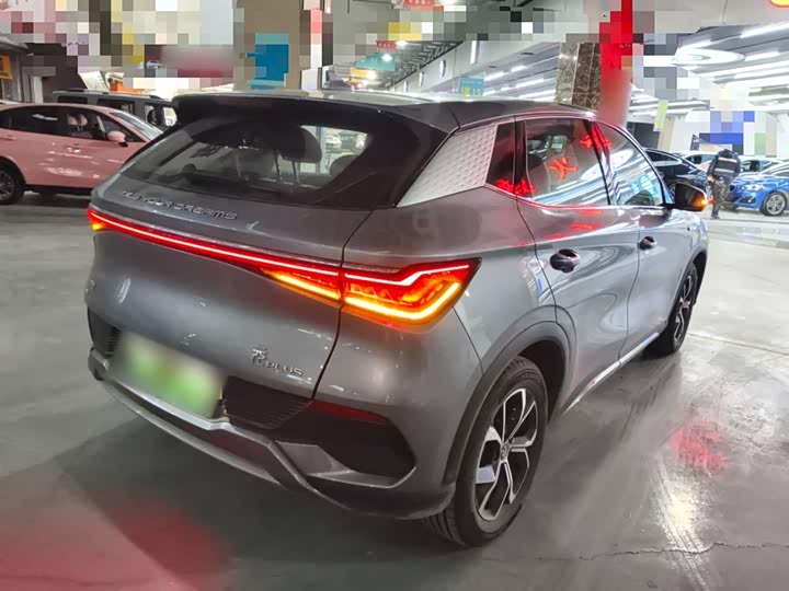 Фото 7 - BYD Yuan Plus