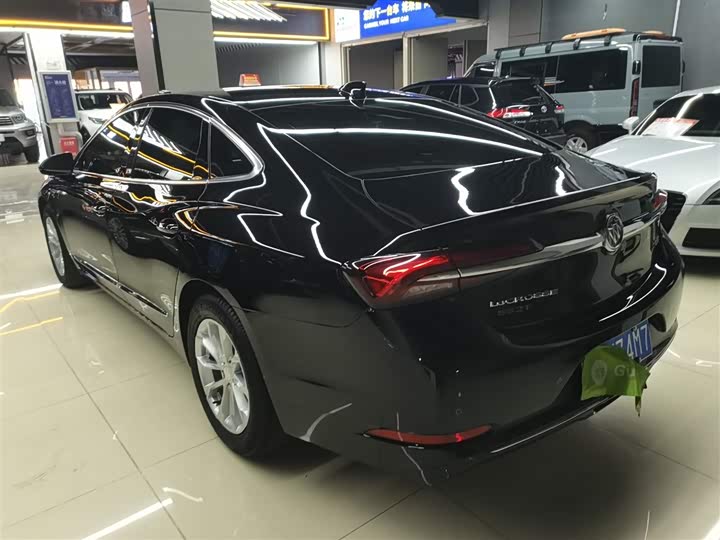 Фото 5 - Buick LaCrosse