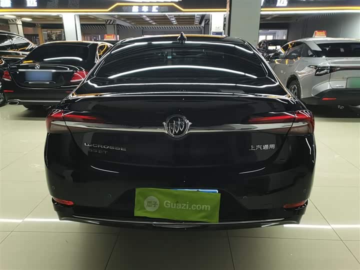 Фото 6 - Buick LaCrosse