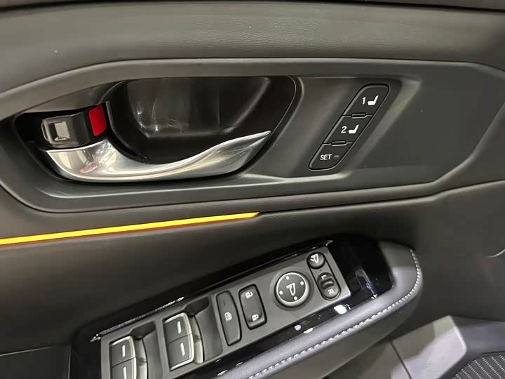 Фото 6 - Honda Accord