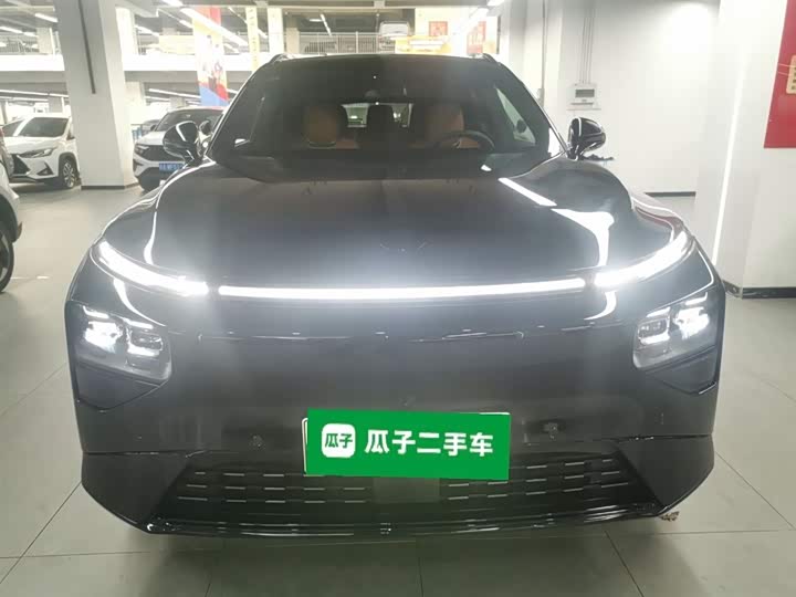 Фото 3 - XPeng G9