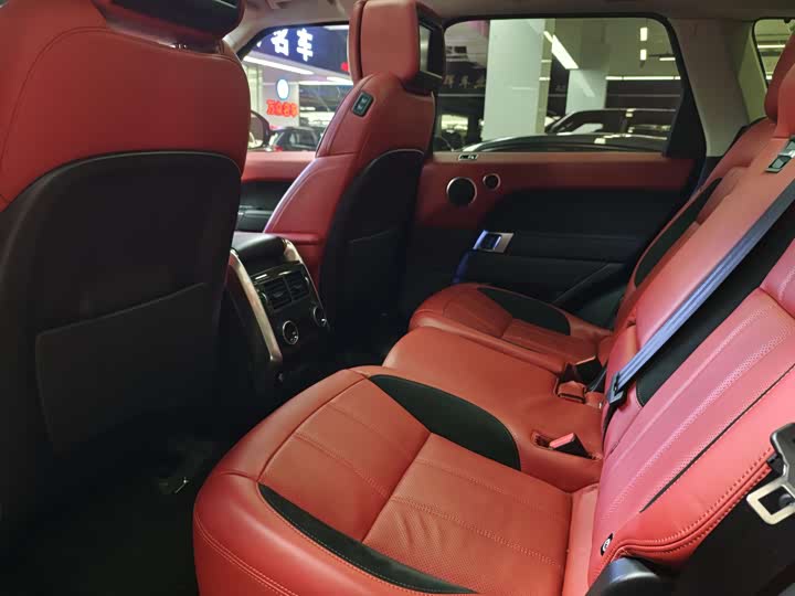 Фото 8 - Land Rover Range Rover Sport