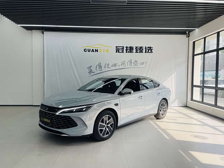 Фото 1 - BYD Qin L