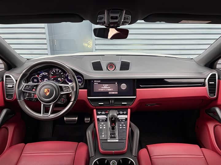 Фото 6 - Porsche Cayenne