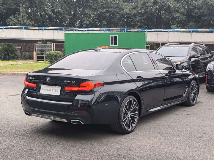 Фото 7 - BMW 5 Series