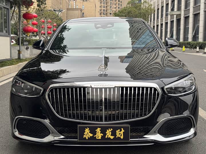 Фото 3 - Mercedes-Benz Maybach S-Class