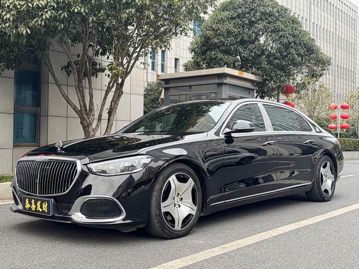 Фото 4 - Mercedes-Benz Maybach S-Class