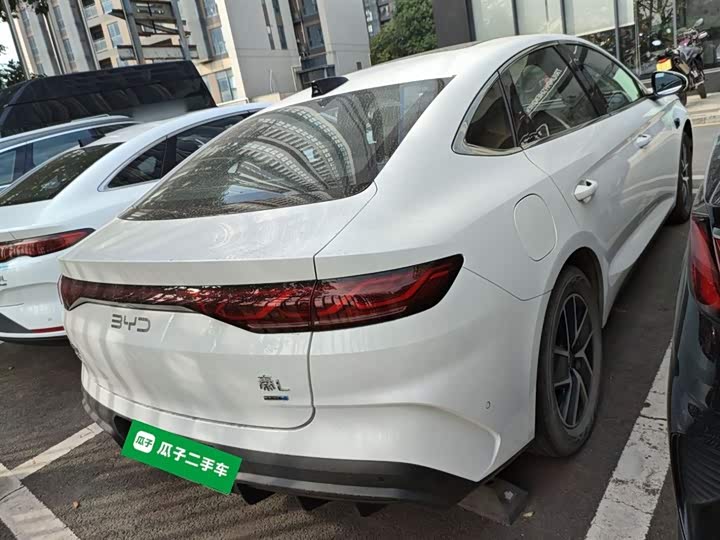 Фото 7 - BYD Qin L