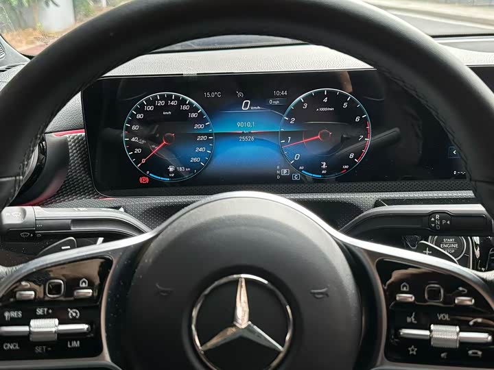 Фото 5 - Mercedes-Benz A-Class