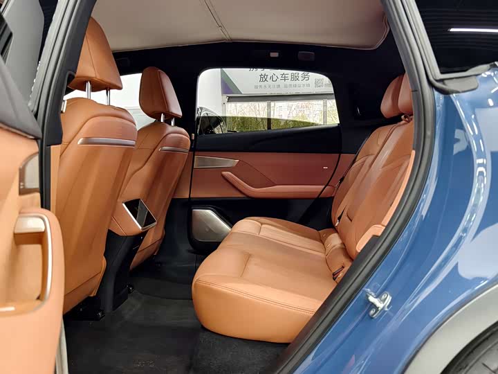 Фото 8 - Nio Onvo L60